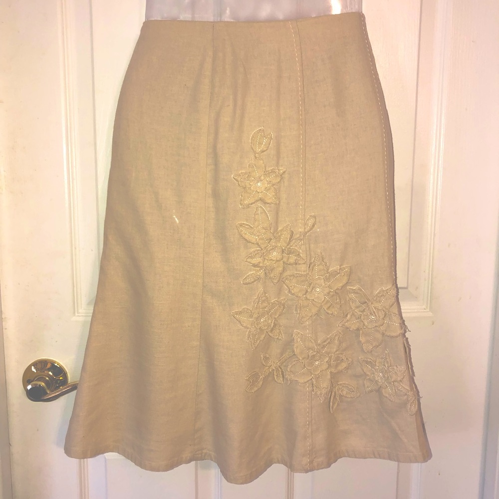 Appliqué Flower Skirt